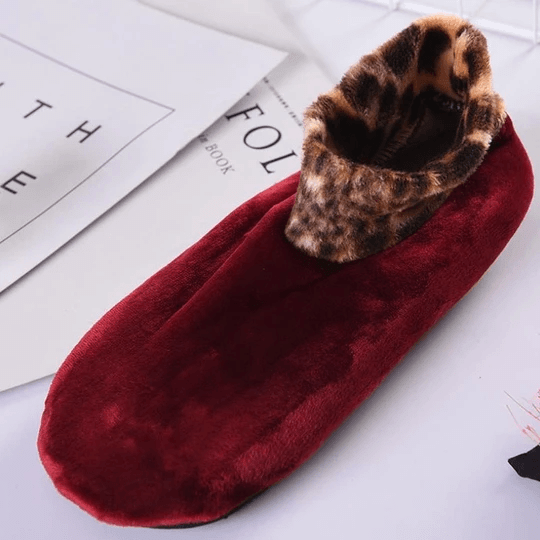 corlado | Rutschfeste Thermosocken für den Innenbereich