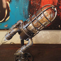 corlado | Steampunk-Rakete Tischlampe mit Flammenlicht