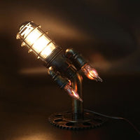 corlado | Steampunk-Rakete Tischlampe mit Flammenlicht