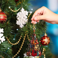 Weihnachtsbaumschmuck, hängende Ornamente, festliche Dekoration
