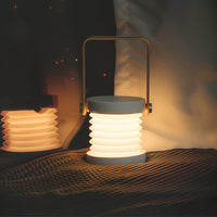 LumiTouch - Dimmbare LED-Laterne mit USB-Ladefunktion