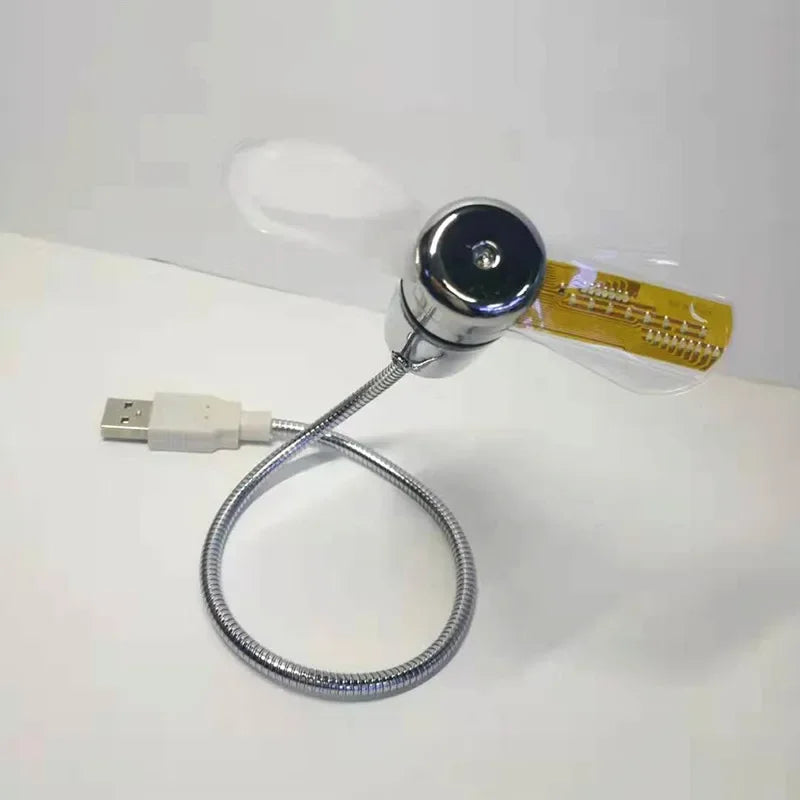corlado | USB LED Fan Uhr