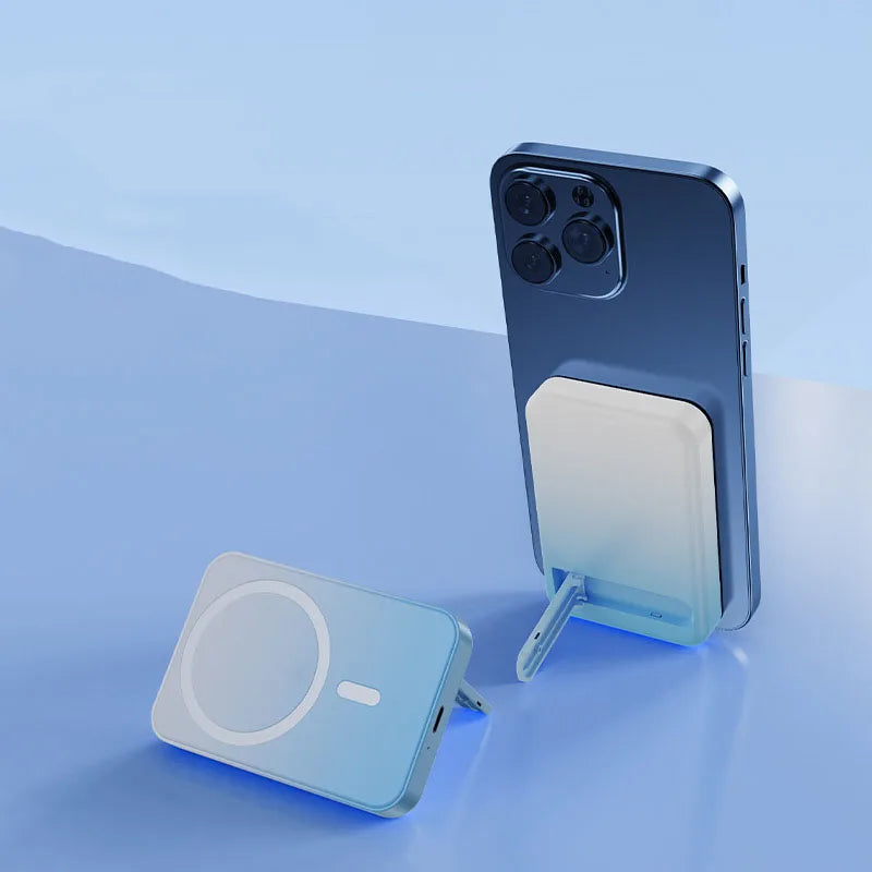 corlado | Magnetische drahtlose Powerbank mit Kickstand