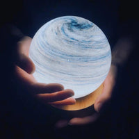 LunaGlow - Kunstvolle dimmbare USB-Mondlampe