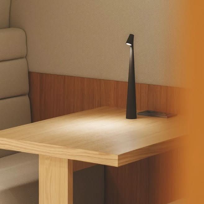 corlado | Wiederaufladbare tragbare LED-Tischlampe