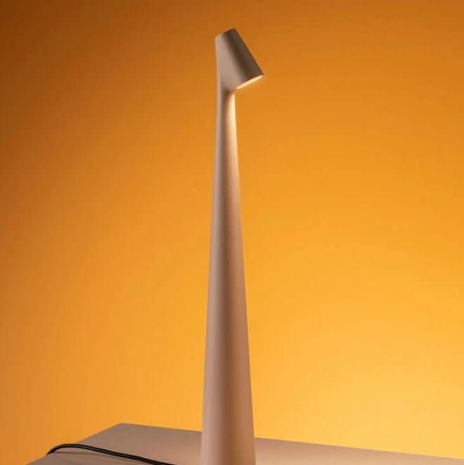 corlado | Wiederaufladbare tragbare LED-Tischlampe