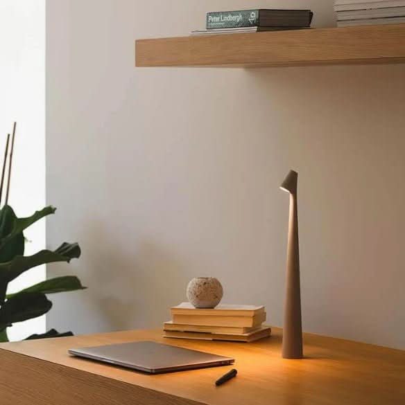 corlado | Wiederaufladbare tragbare LED-Tischlampe