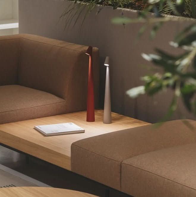 corlado | Wiederaufladbare tragbare LED-Tischlampe